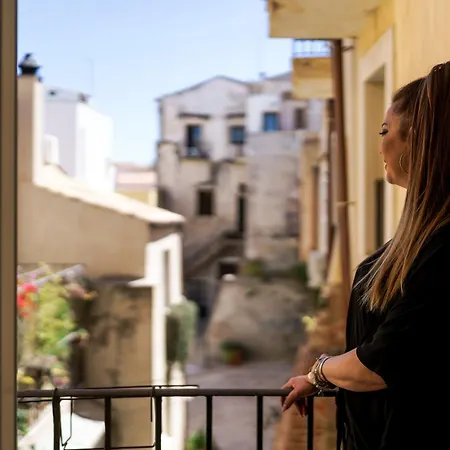 Ortigia Boutique * סירקוזה